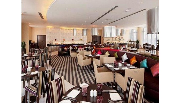 Hotel Holiday Inn Abu Dhabi poza 1