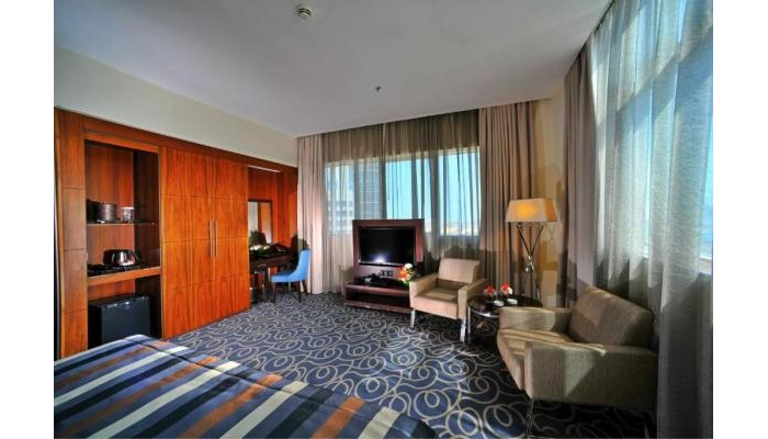 Hotel Ramada Abu Dhabi Corniche poza 2