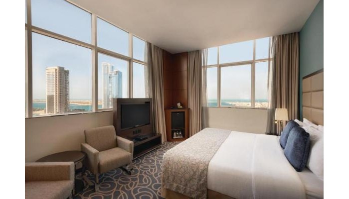 Hotel Ramada Abu Dhabi Corniche poza 3