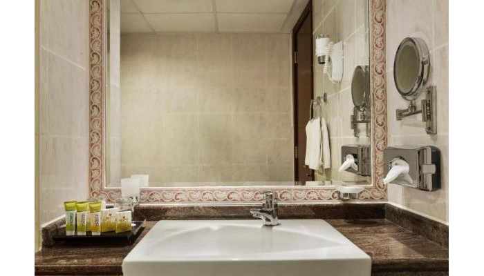 Ramada By Wyndham Beach Hotel Ajman poza 8
