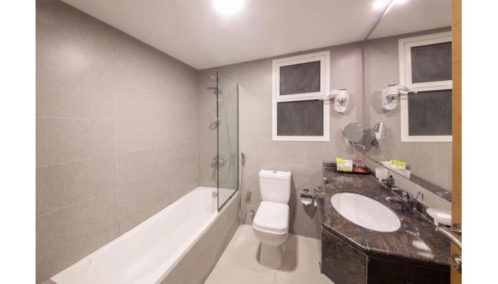 Ramada By Wyndham Beach Hotel Ajman poza 10