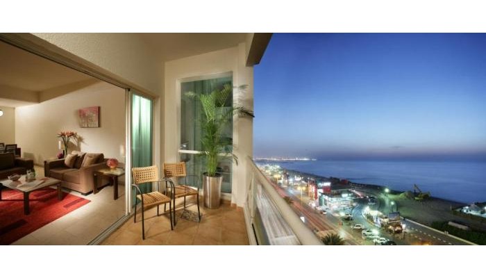 Ramada By Wyndham Beach Hotel Ajman poza 11