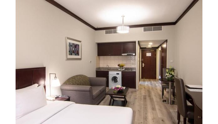 Savoy Crest Apartments poza 4