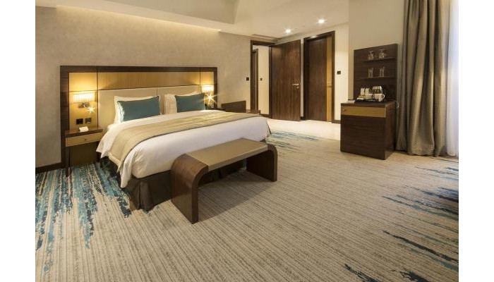 Hotel Golden Tulip Media poza 26