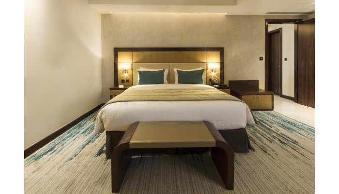 Hotel Golden Tulip Media poza 35