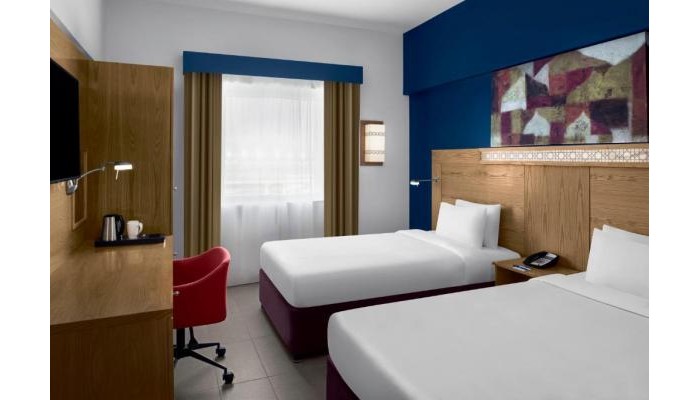 Hotel Holiday Inn Express Airport poza 4