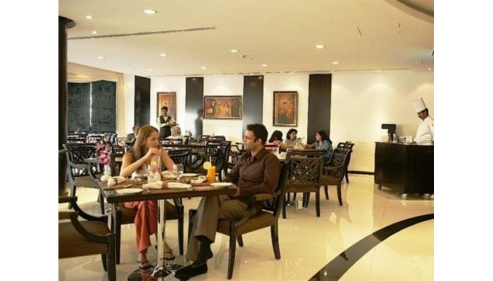 Hotel Savoy Suites poza 7