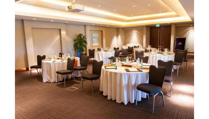 Ja Lake View Hotel, Dubai poza 11
