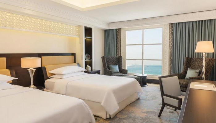 Sheraton Sharjah Beach Resort & Spa poza 3