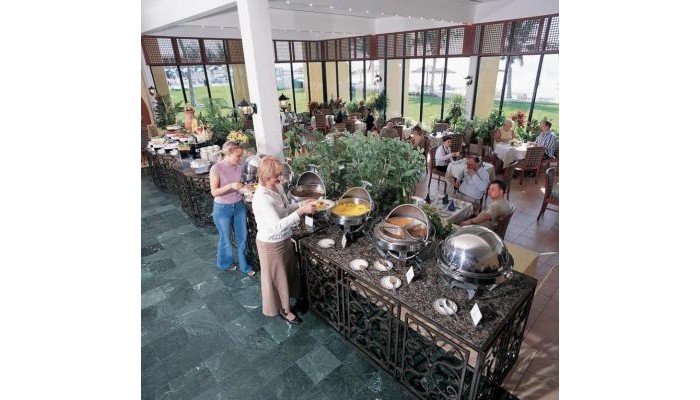 Lou Lou A Beach Resort poza 3